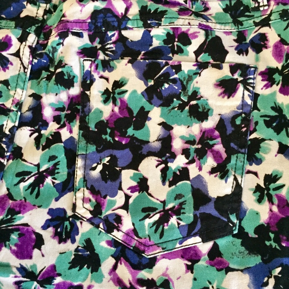 HOST PICK! 💜 ELLE “Pansy” Skinny DENIM! - Picture 5 of 11